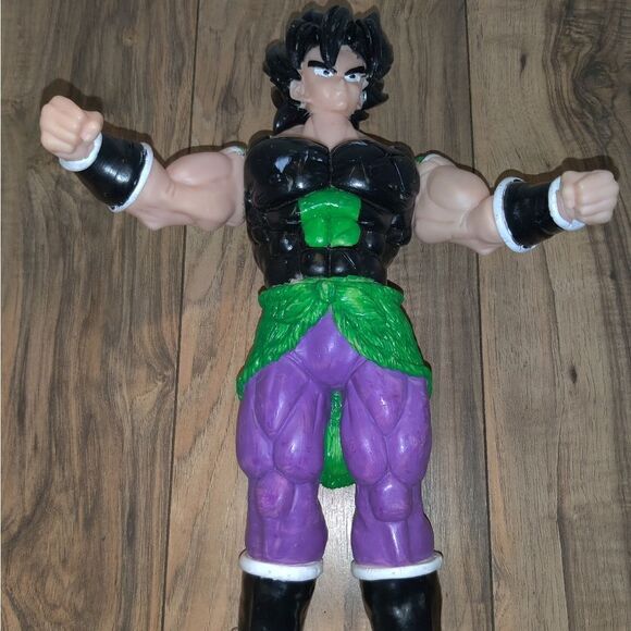 Dragon Ball Z Super Big Broly Super Big PVC Action Figure Anime 17'in Tall. - Picture 1 of 8